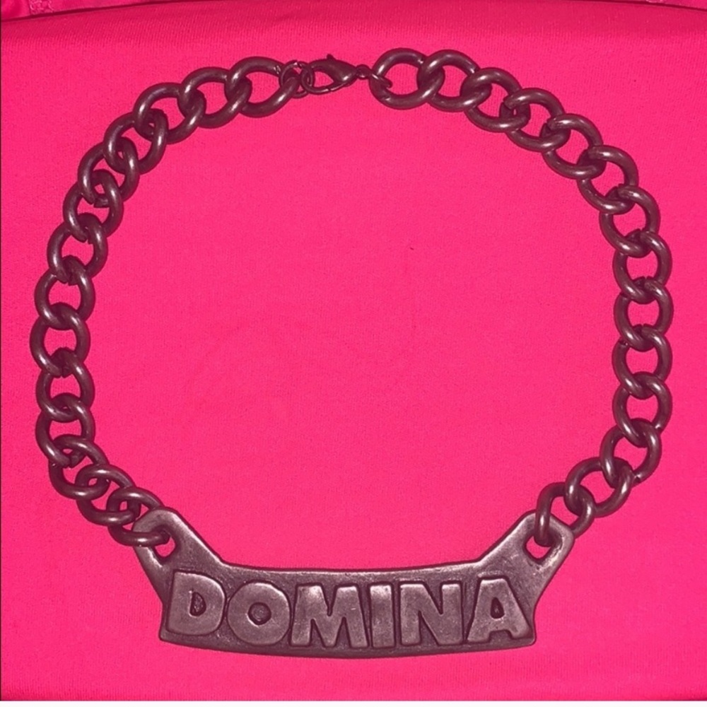 🖤RARE. VINTAGE. Betsey J. 2004 Runway Necklace🖤